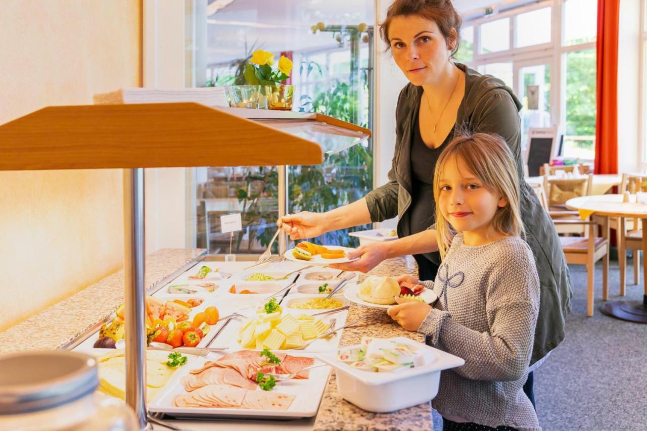 Mueritzparadies - Feriendorf Alte Fahrt Rechlin Eksteriør bilde